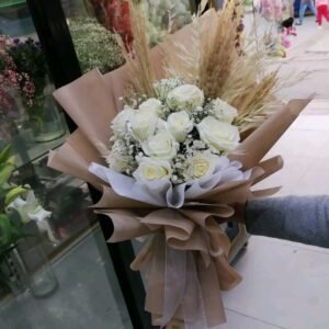 بوكيه هاند بورد صناعي ابيض ولفه فخمه