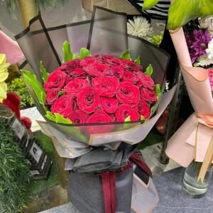 بوكيه هاند دائري بجوري احمر ولفه سودا شفافه