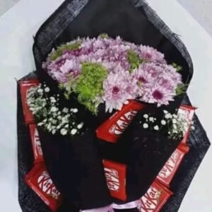 بوكيه هاند كرازنتم وشوكولا كيت كات